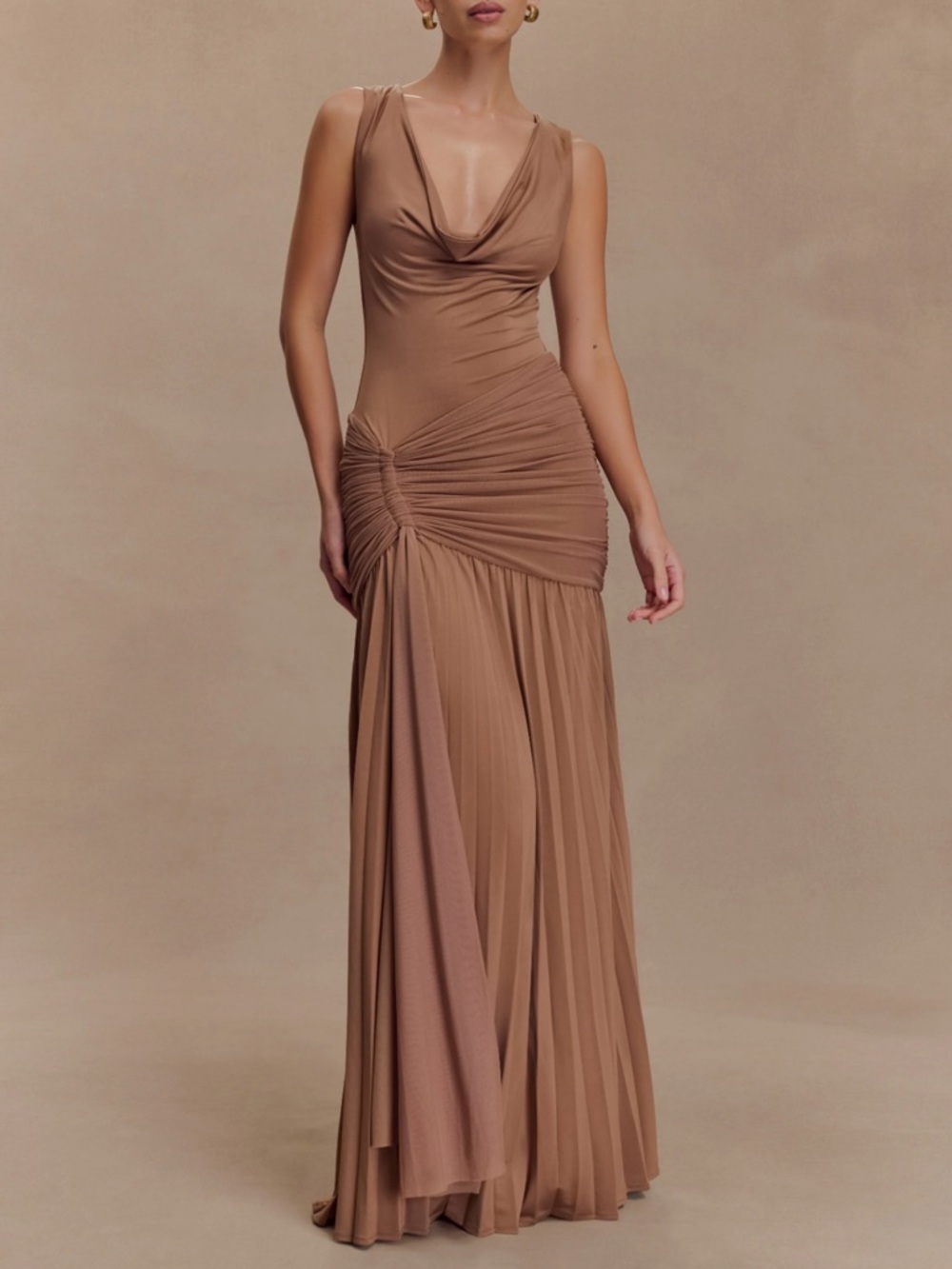 Meshki Dania Cowl Slinky Dress